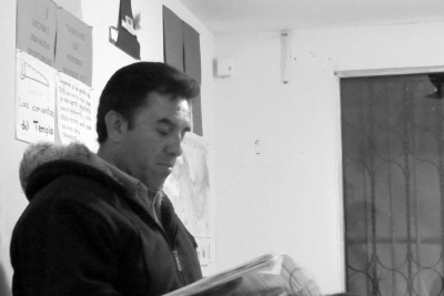 JosÃ© teaches Bible study
