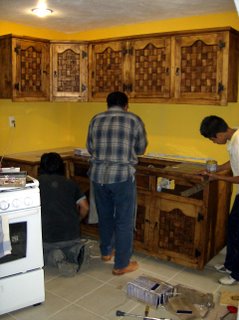 Installing the kitchen