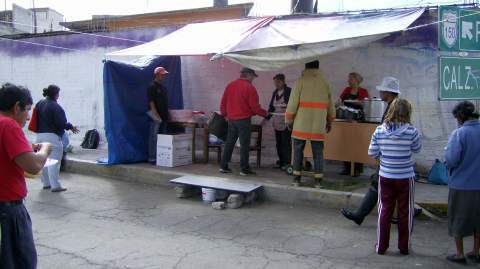 Serving breakfast in Chalco